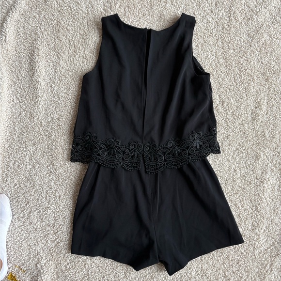 Parker black romper size medium - Picture 3 of 3